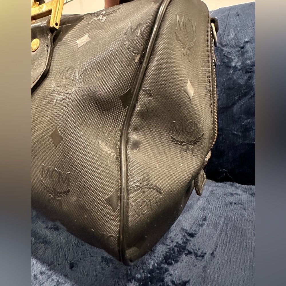 🖤🖤 MCM Boston Bag EUC 🖤🖤 - Picture 4 of 15